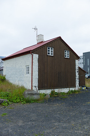 L1018311